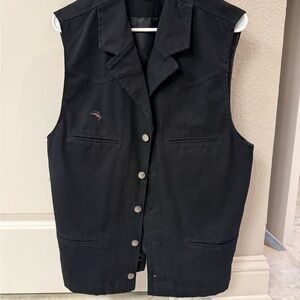 Men’s black Wyoming Trader Vest
